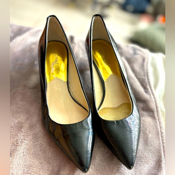 Michael Kors Black Women's Heels - Picture 2 of 5